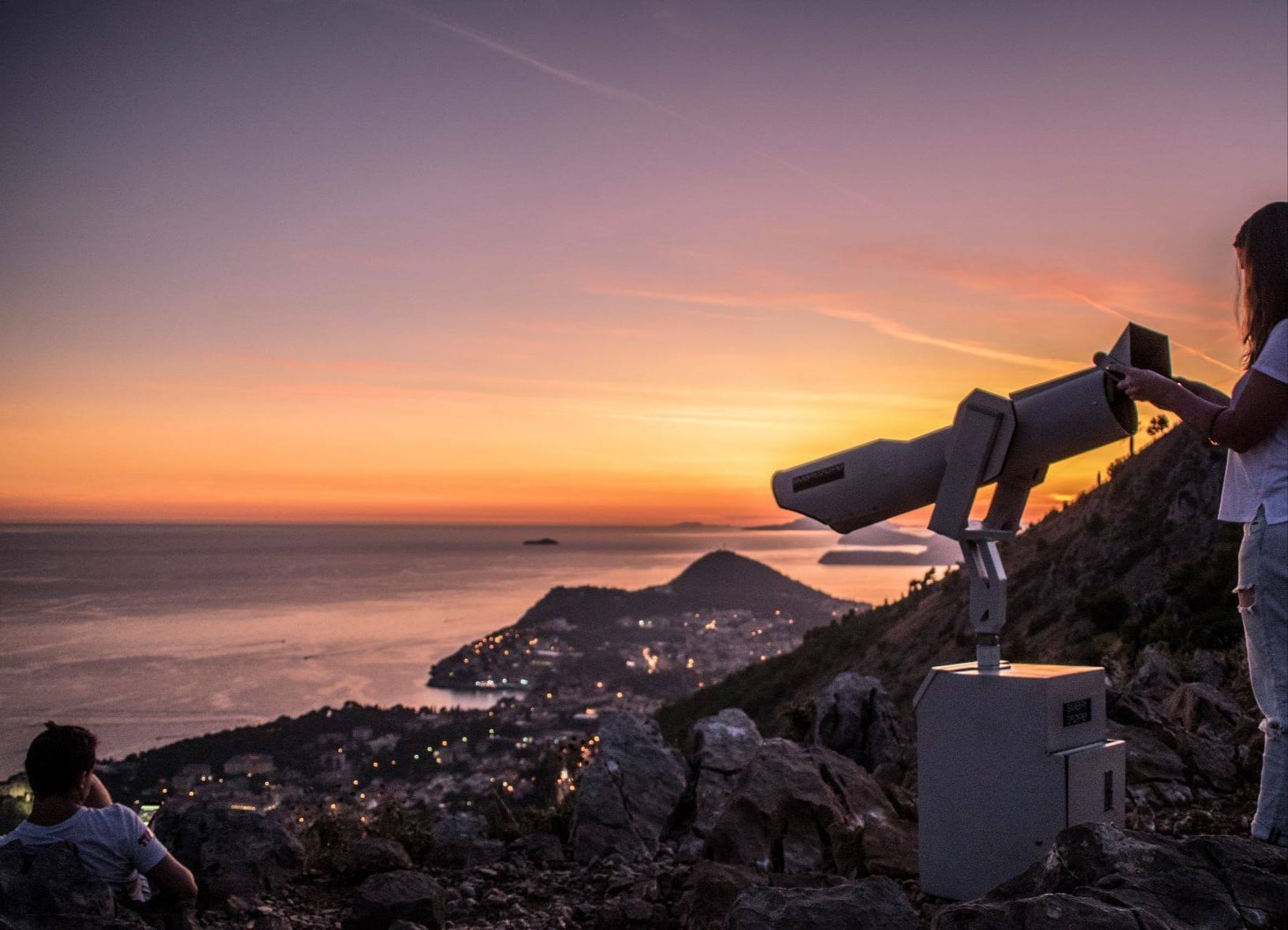 Korištenje SmartScope uređaja na lokaciji pri zalasku sunca